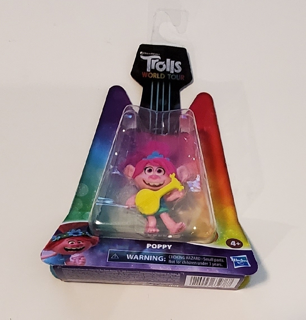 Primary image for DreamWorks Trolls World Tour 2 Inch Poppy Action Figurine