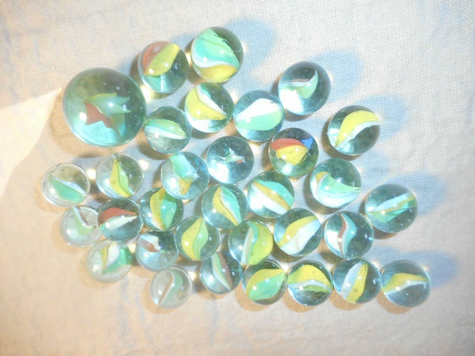 14mm Cat's Eye Yellow Glass Marbles 99010013 Marble King One Pound 9/16" 