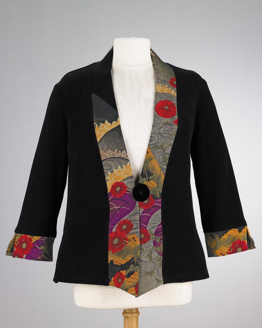 Image of Smithsonian Asian Fan Kimono Jacket Black (small or medium)