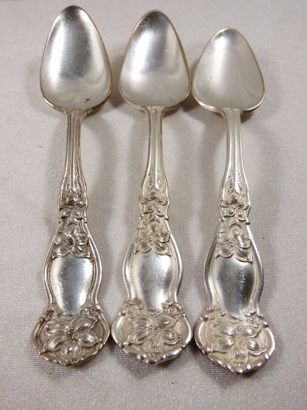 3 Wm Rogers & Son AA Silver Plate pat Nov 29 1910 Orange Blossom Fruit