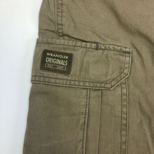 Wrangler Originals Cargo Shorts Mens 42 Tan Flat Front Cotton Zip Fly ...