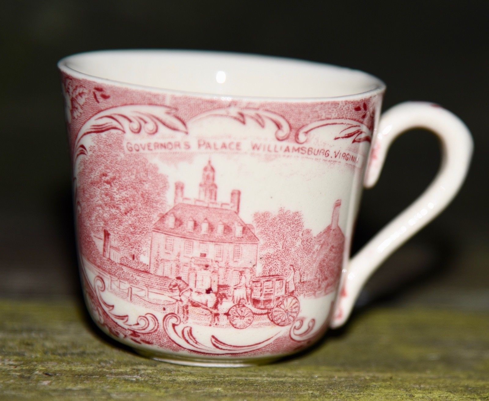 Adams Est 1657 England Demi Williamsburg SOUVENIR Tea Cup Red & White