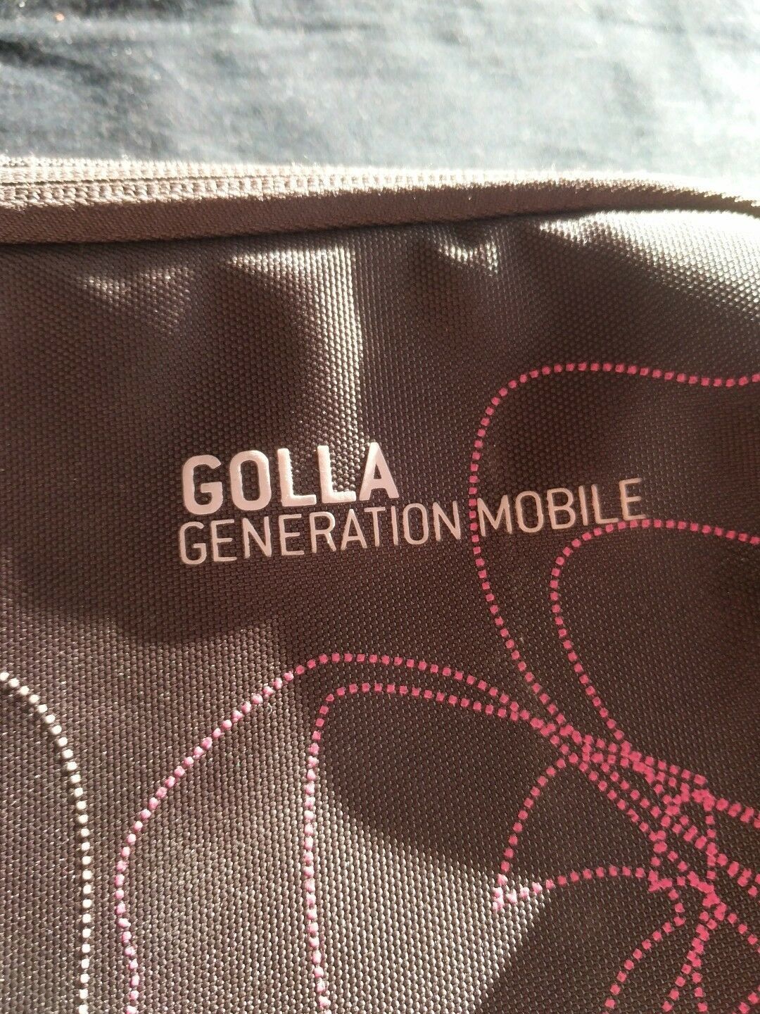 Golla Generation Mobile Laptop Tablet Case Brown & Pink floral