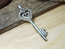 Chunky Textured Double Heart Key Pendant, Solid Silver Key Pendant, Unis... - $81.99