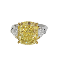 Fancy Intense Yellow 5.82ct. Diamond Engagement Ring in White Gold  - £184,974.08 GBP