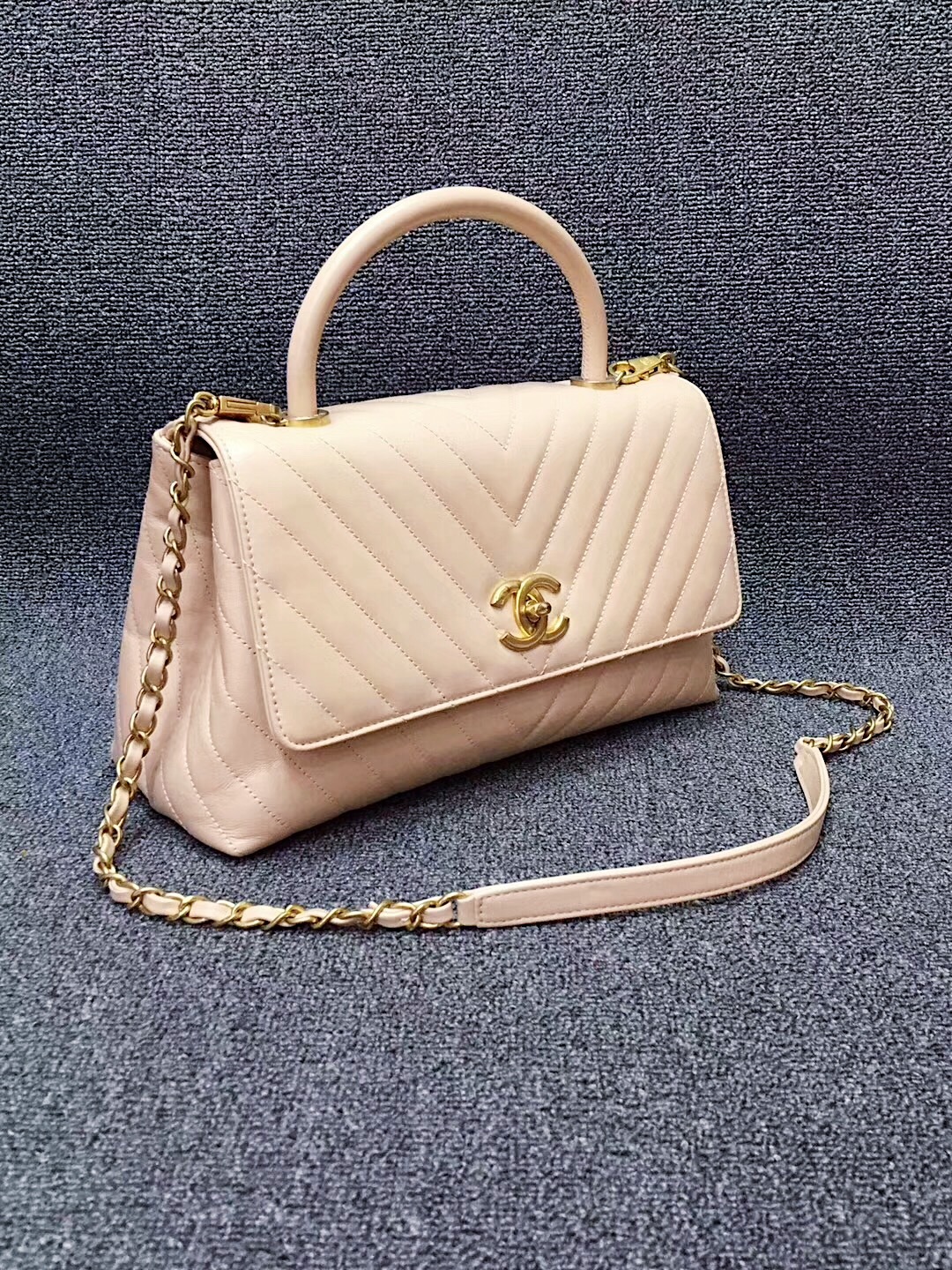100% AUTHENTIC CHANEL 2017 CHEVRON QUILTED CALFSKIN COCO HANDLE BAG BEIGE GHW- Handbags & Purses