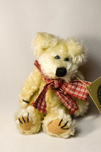 An item in the Antiques category: Howie Luvsya - White Plush Bear - 6 inches Red & W