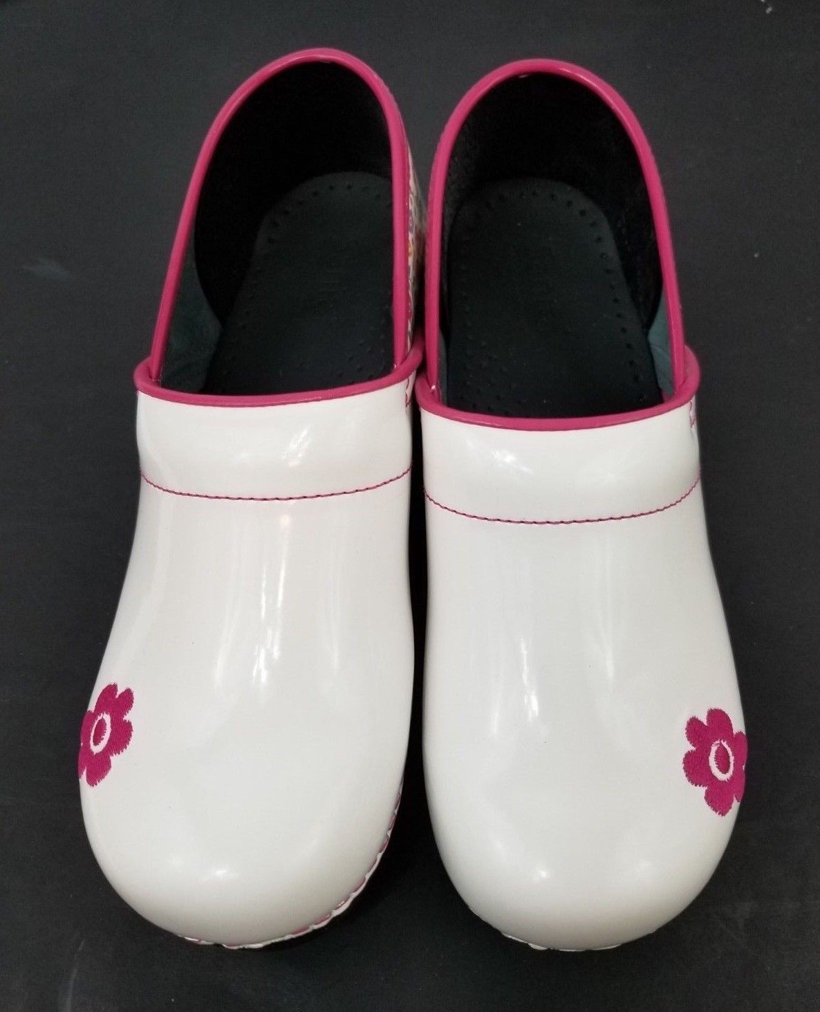 koi nursing shoes for womens