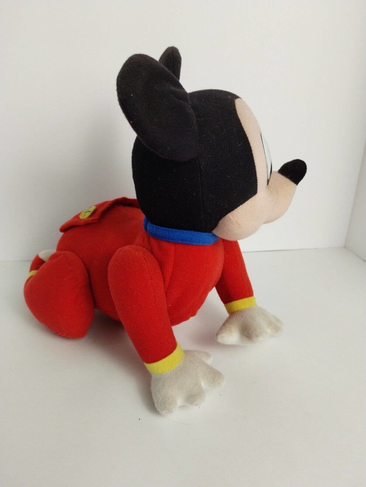 Mattel TOUCH N CRAWL Baby Mickey Mouse Crawling Plush - 1995 - Works ...