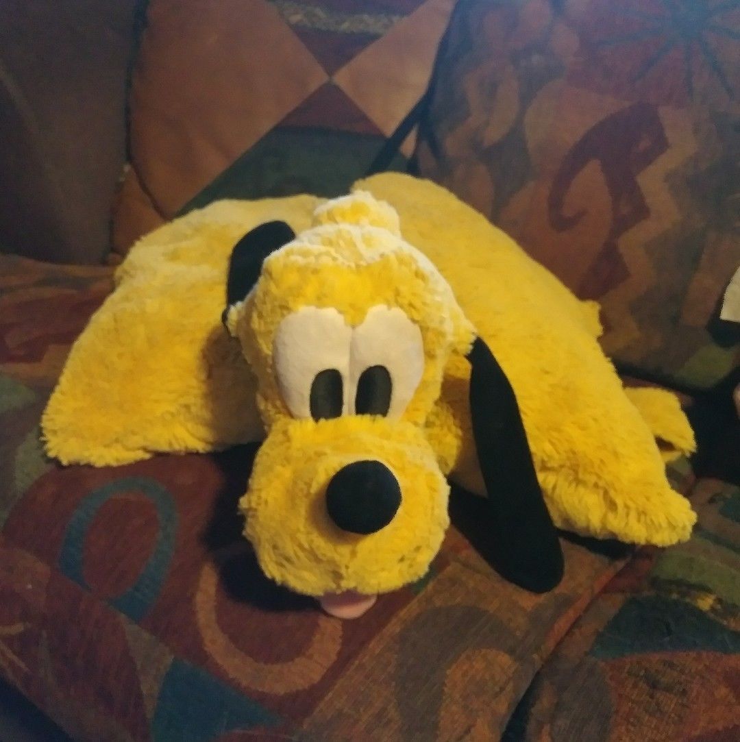 pluto pillow pet