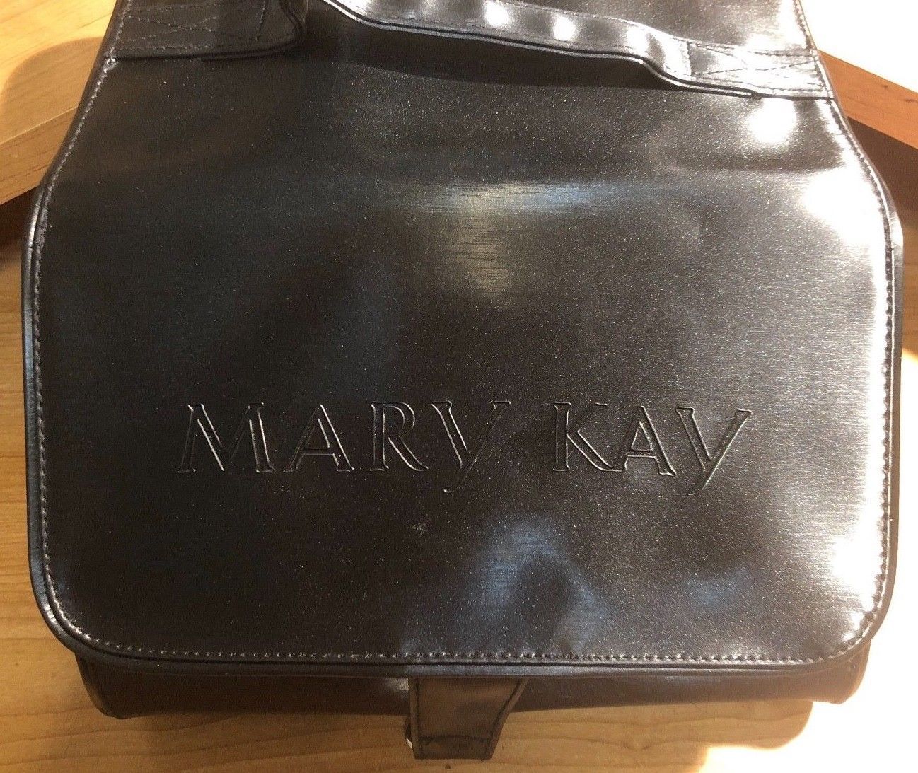 Mary Kay Travel Rollup Bag Cosmetic Organizer Black Hanging w/Removable Pouches Makeup Bags