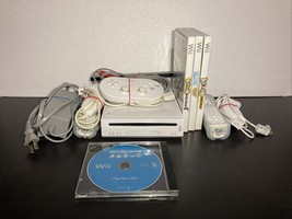 Nintendo Wii RVL-001 Console with Wii Sports *Gamecube Compatible* 3 controllers - $145.13