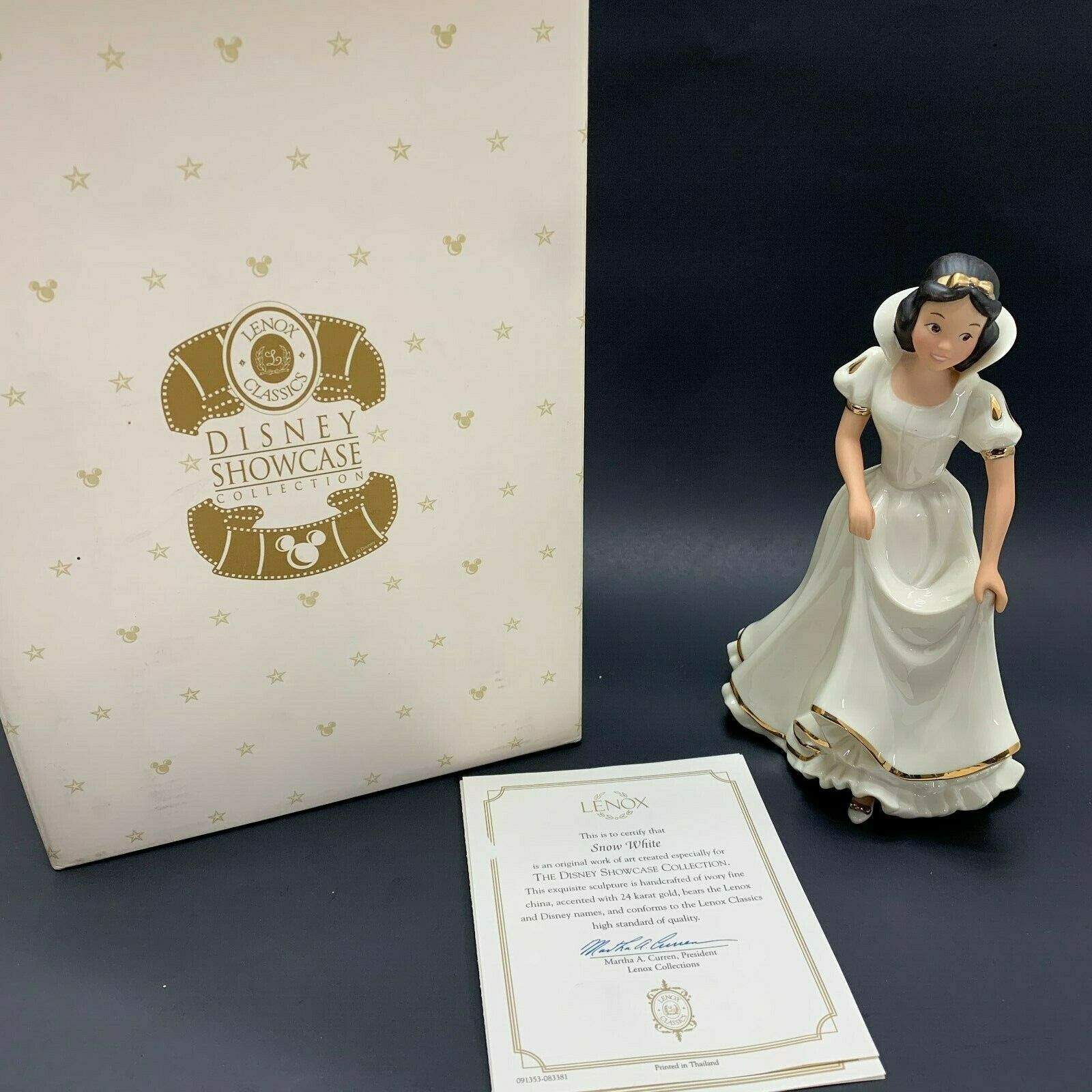 Lenox Snow White Disney Showcase Collection Porcelain 24 K Gold Trim Figurine Snow White