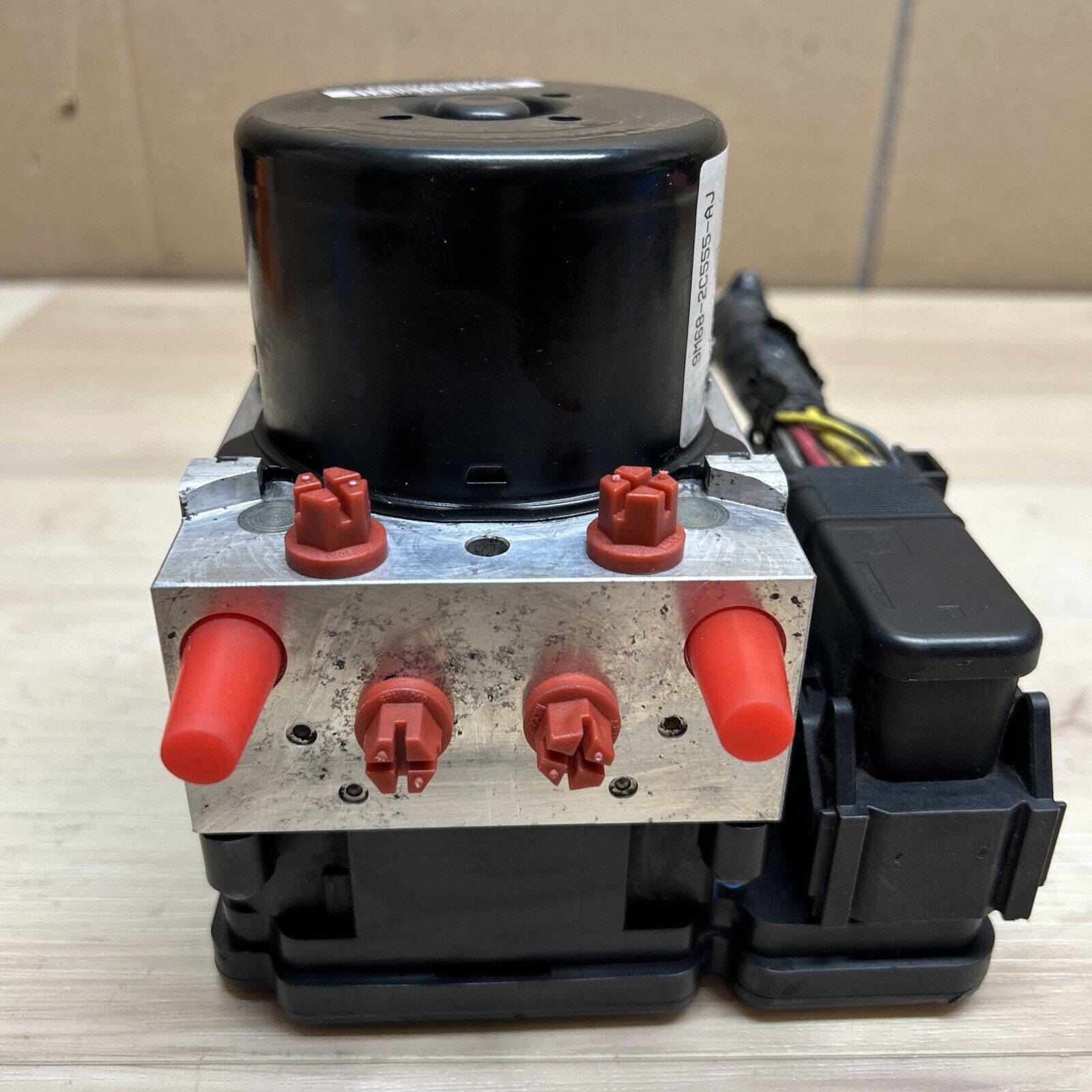 2009 FORD ESCAPE HYBRID ABS Pump Module Modulator Valve OEM - Car ...