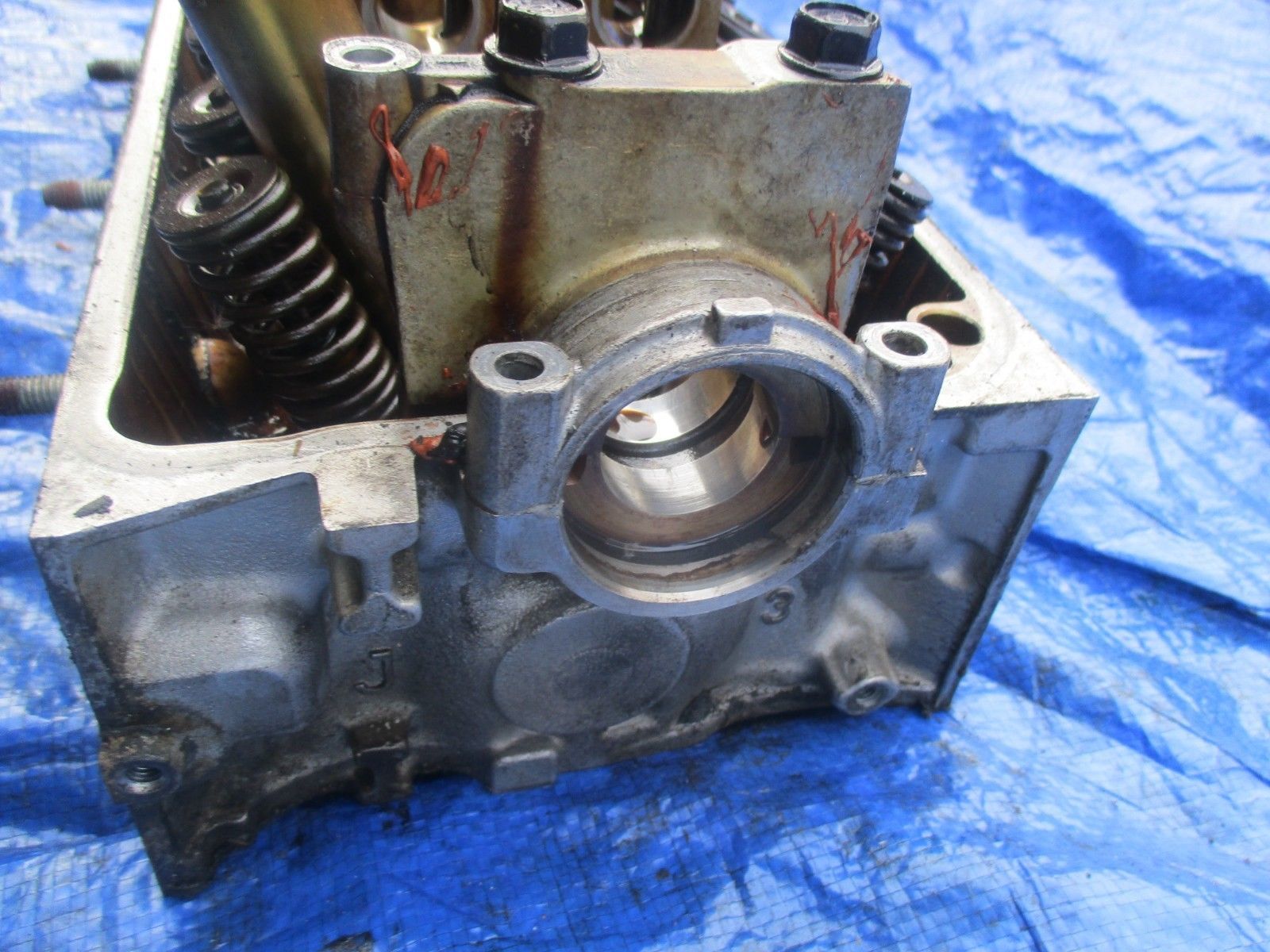 9600 Honda Civic D16Y8 bare cylinder head engine motor D16 VTEC P2J Cylinder Heads & Parts
