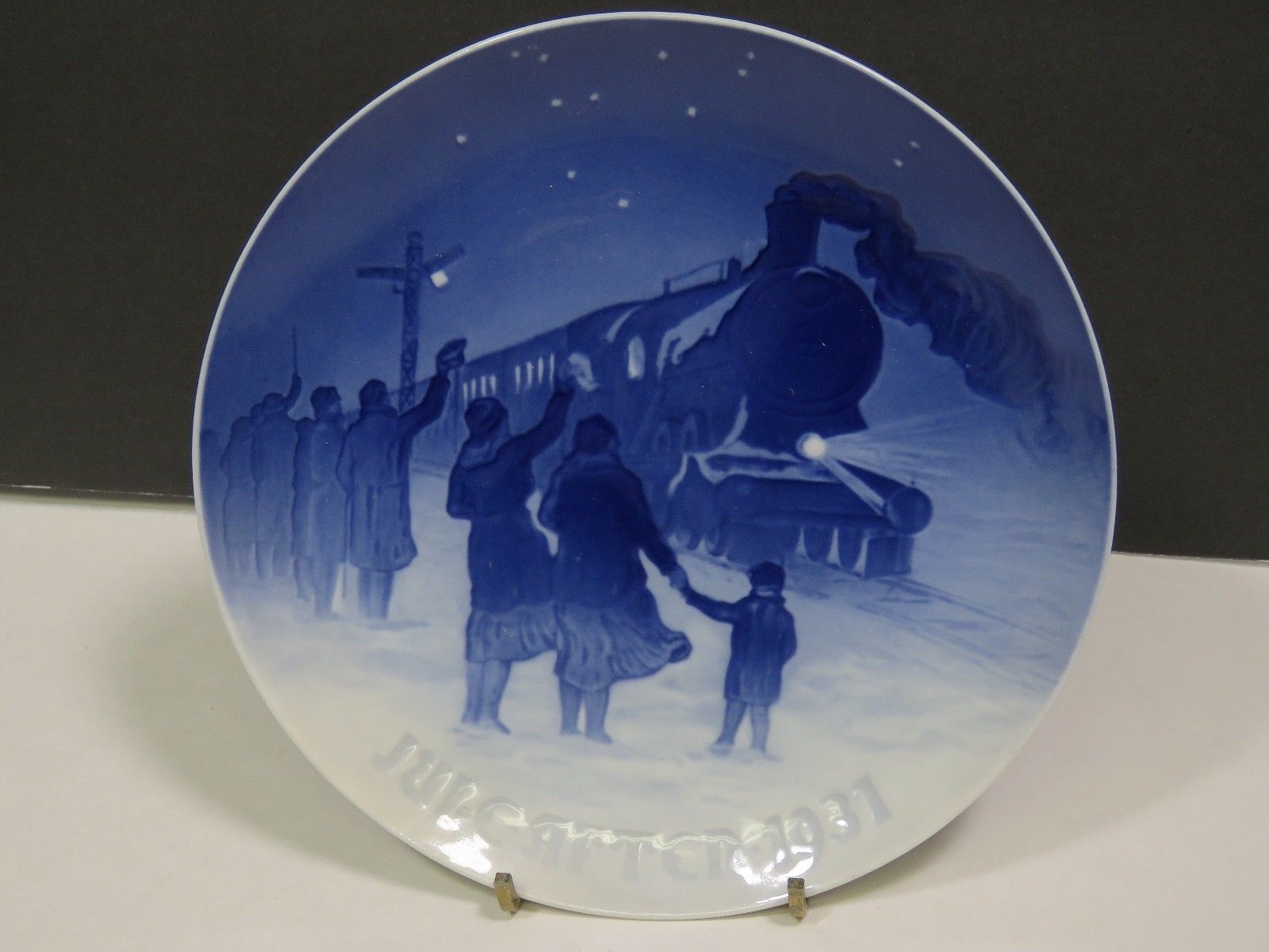 bg bing grondahl christmas plate 1931 arrival christmas train polar express 4455 - Bing And Grondahl Christmas Plates bg bing grondahl christmas plate 1931 arrival christmas train polar express 4455 - Bing And Grondahl Christmas Plates
