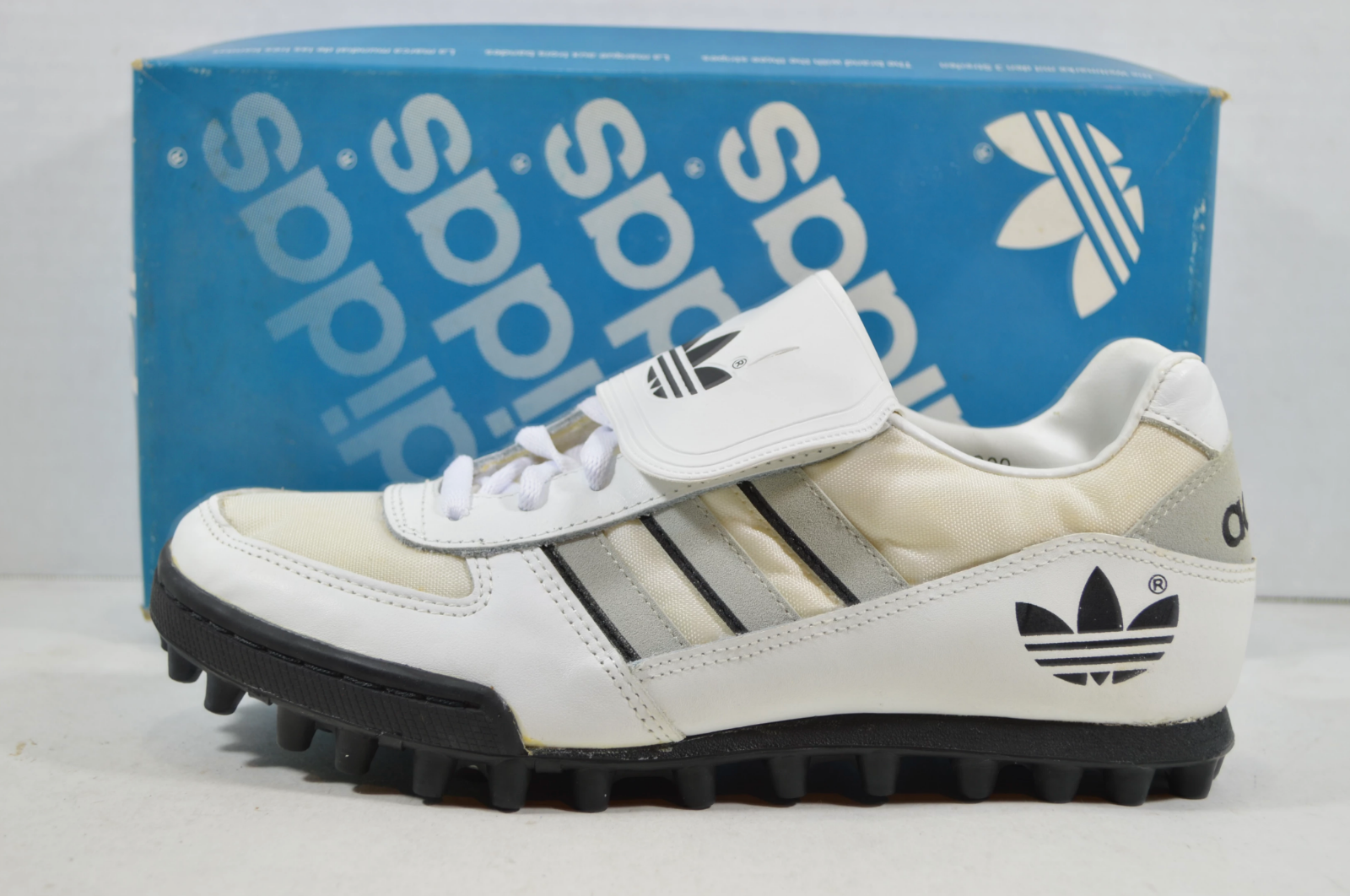Vintage 80s New Adidas Mens 6.5 Sudden Impact Football Soccer Turf Cleats White - Men