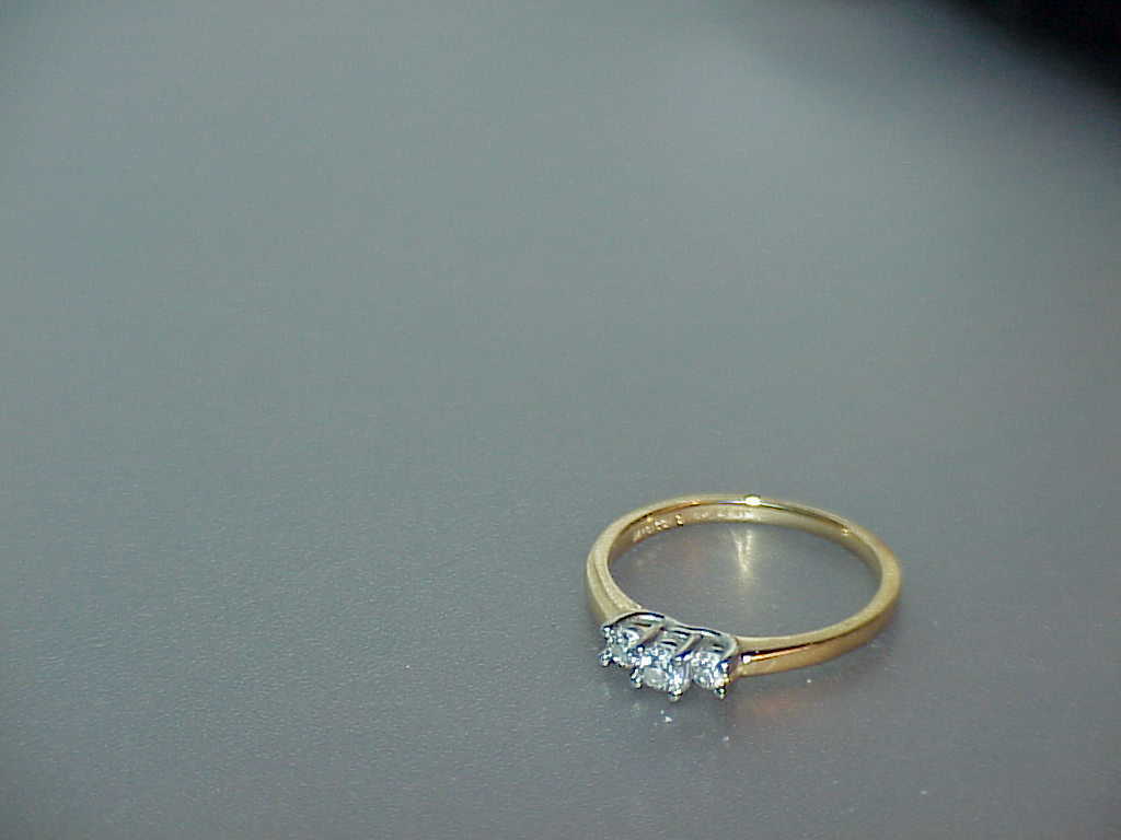 Platinum & 14k .30Ct Magic Glo Ring 3 Diamond 3 Stone Yellow Gold Size ...