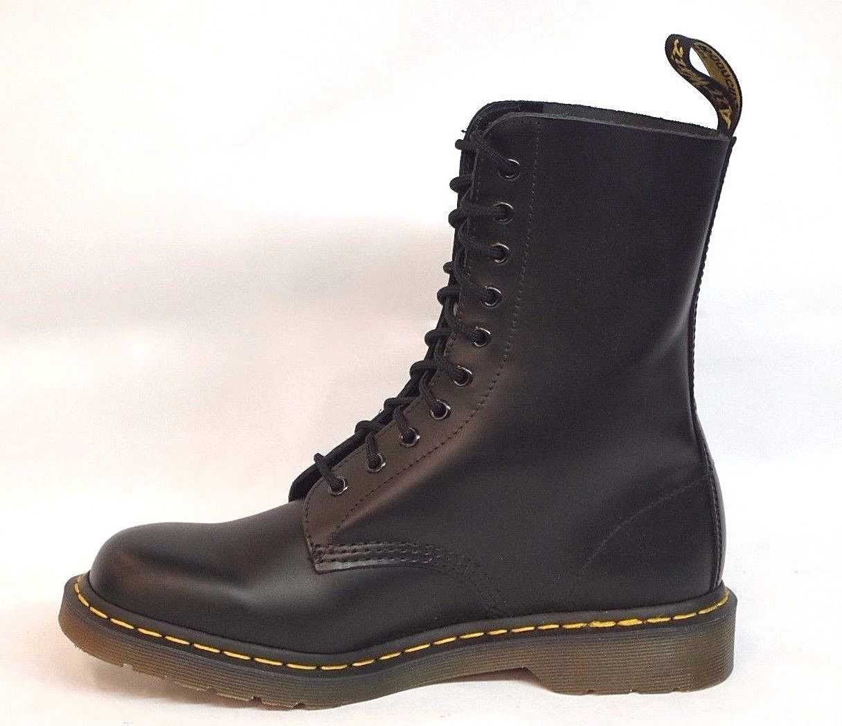 Doc Martens Black Combat Boots Women's Size 7 Med - Boots