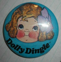 Campbell Soup Kids DOLLY DINGLE PIN Back Collectible Blue Background 2 1... - $7.91