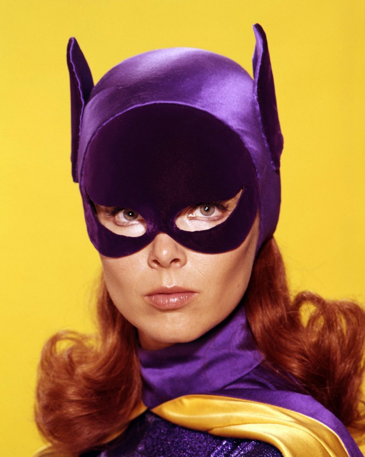 Batman Batgirl Yvonne Craig CD4 Vintage 8X10 Color TV Memorabilia Photo ...