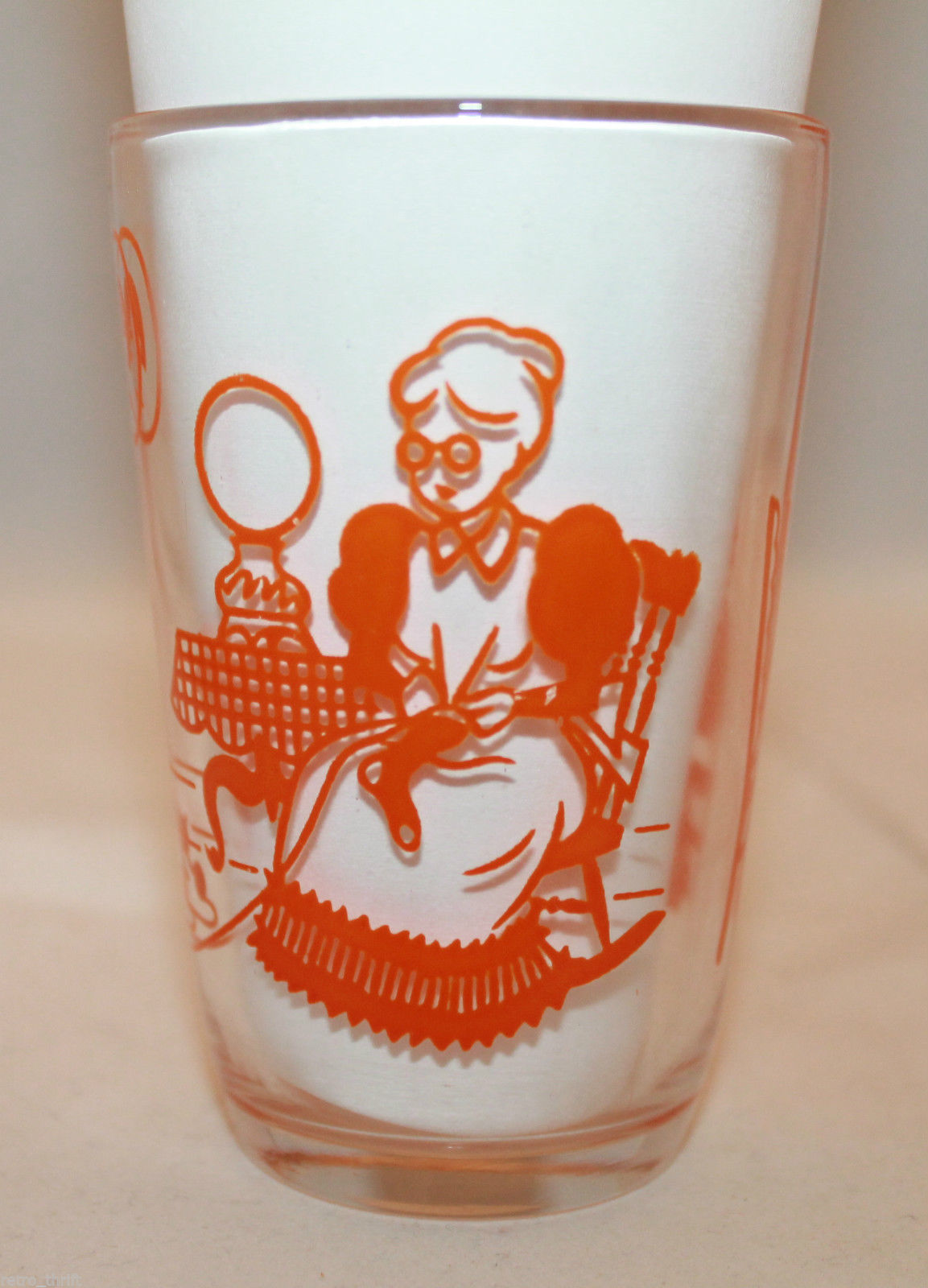 White and Green Daisy pattern Swanky Swigs Juice Cups with a Red 3 12 tall.