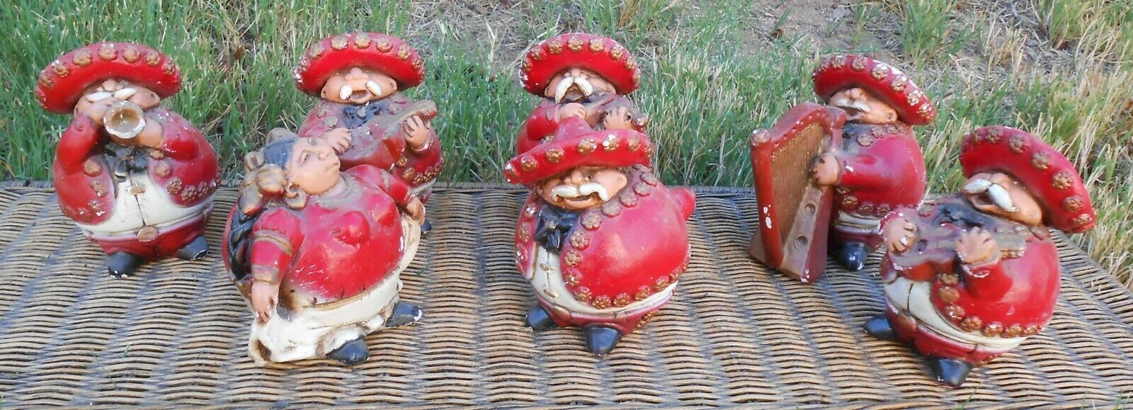 Old Vintage Mexican Mariachi Band Figurine Statue Mariachis Chalkware
