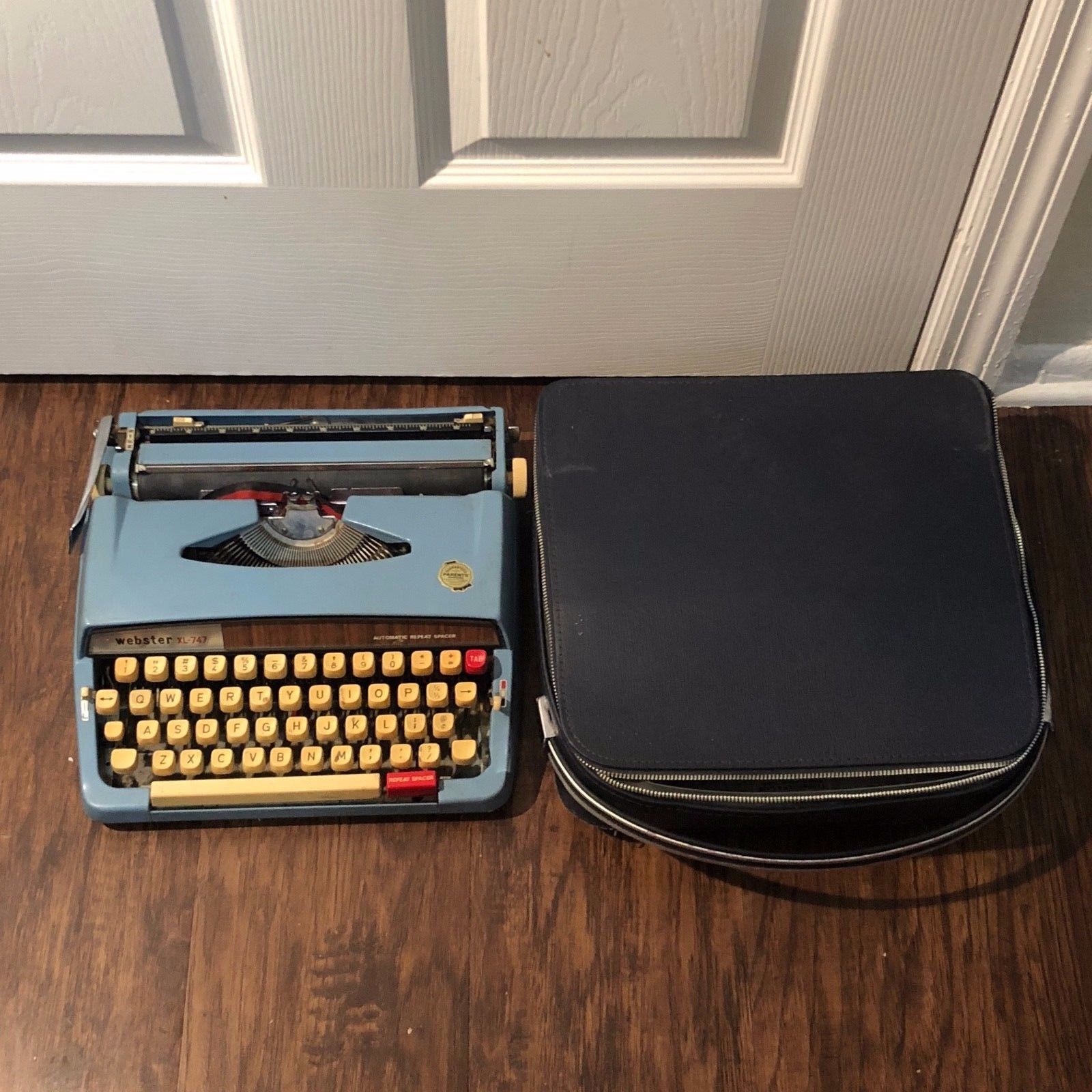 Vintage 1970 Brother ster XL747 Portable Mechanical Typewriter Blue Typewriters
