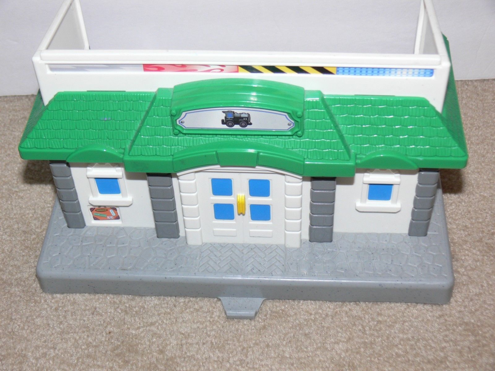 Fisher Price GeoTrax Train Remote Control Depot Docking Station W/Sound