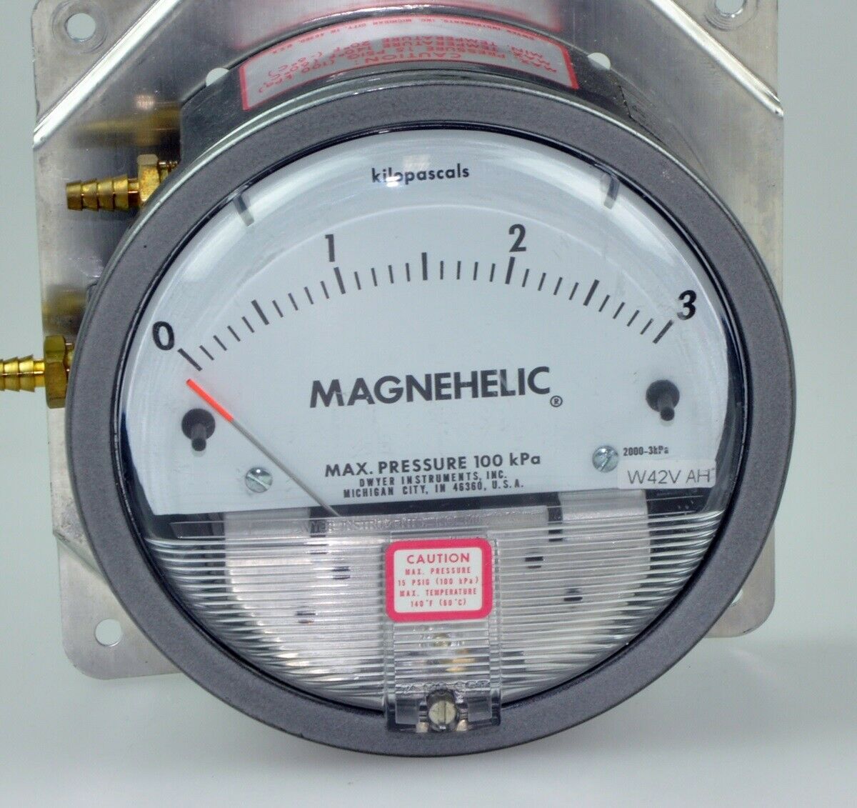 Magnehelic mechanical differential pressure manometer /.1 0089