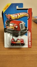 Mattel Hot Wheels Bump Around Hw Racing Red Bumper-Cars # 145/250 New 2013 - $4.89