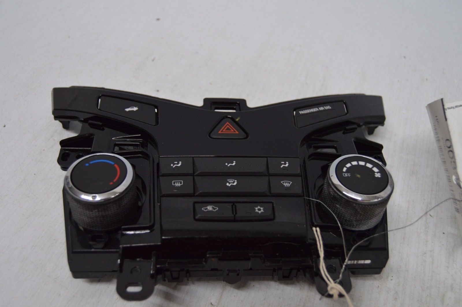 20122016 CHEVROLET CRUZE CLIMATE CONTROL 95146207 FC0182 A/C & Heater Controls