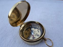 NauticalMart Brass Compass With Lid Old Vintage Antique Pocket Style Compass