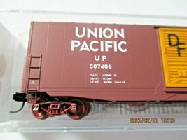 Micro-Trains Stock # 18000361 Union Pacific 50' Standard Boxcar 10' Door N-Scale image 3