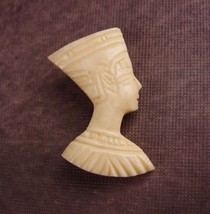 Queen Nefertiti Egyptian Figural Brooch - Vintage Egyptian Revival - Carved Esta - $115.00