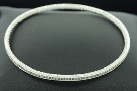 S l1600 thumb200