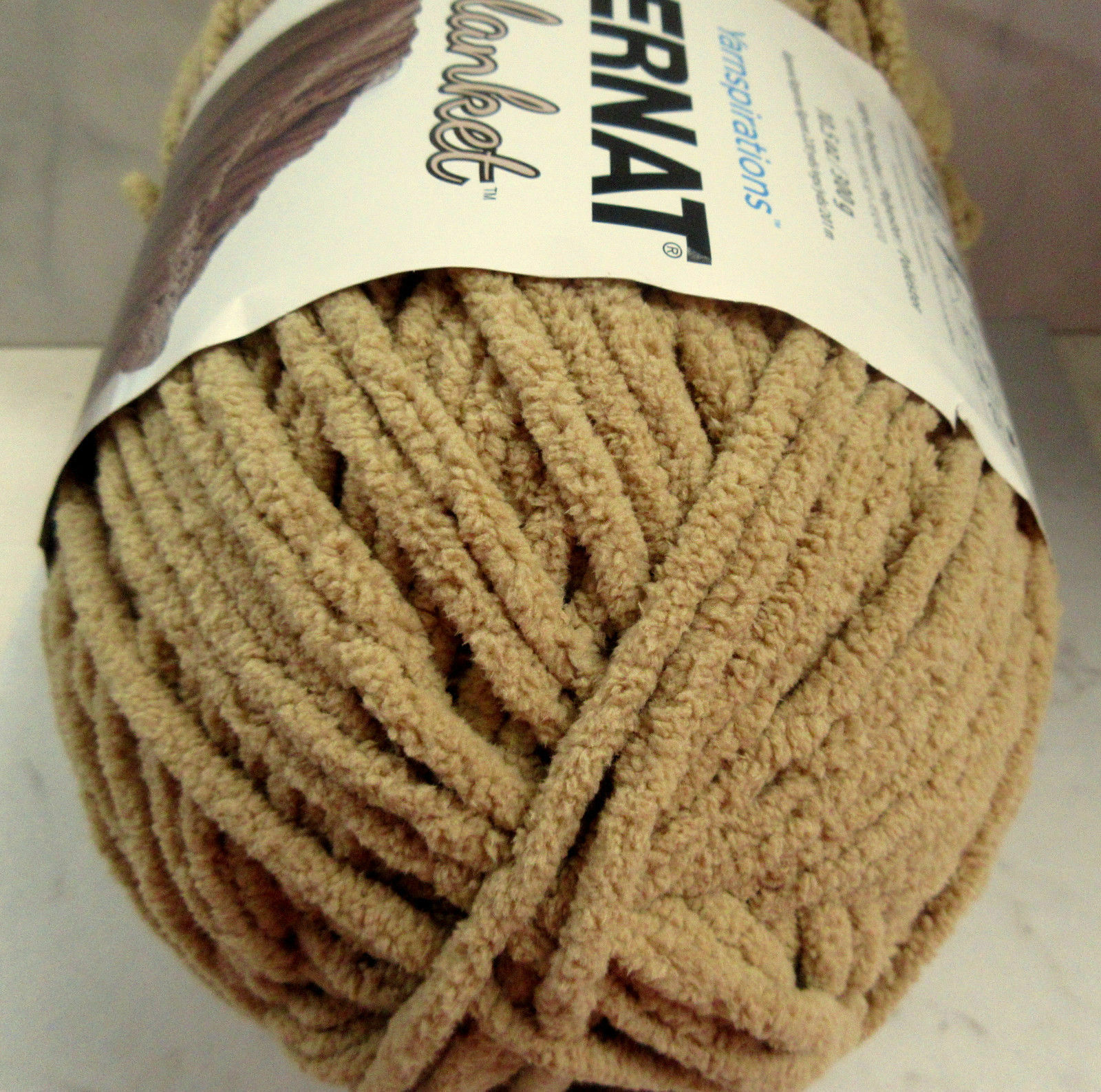 Single B... 10.5 oz Bernat Baby Blanket Yarn Super Bulky Gauge 6 White