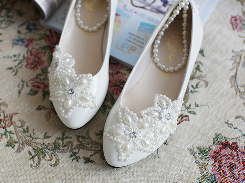 white mary janes flat