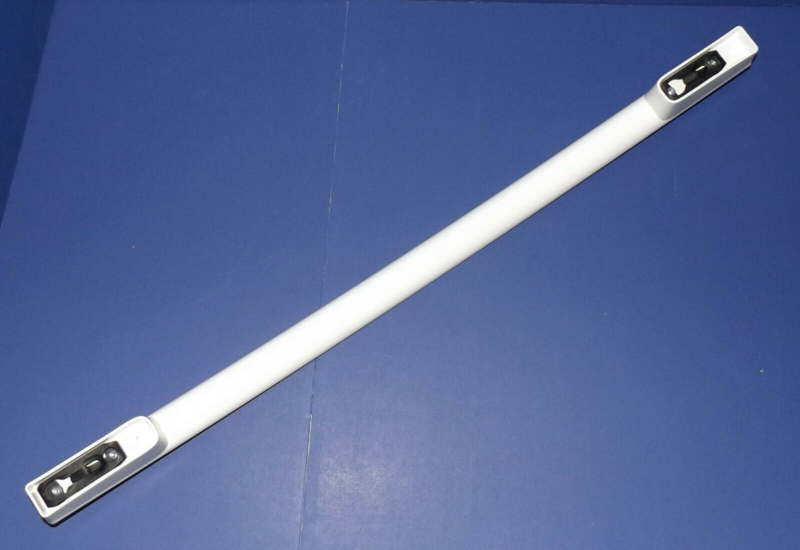 Whirlpool Refrigerator Door Handle Assembly White (W10157427