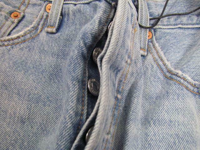 levis 501 ripped slouch shorts