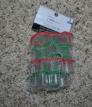 Christmas Cookie Cutters Soft Grip Plastic 5 Pc Holiday - $9.90