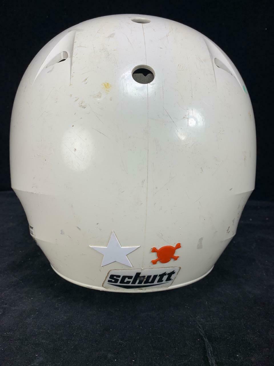 White Schutt Football Helmet 0407 XS XL NOCSAE DNA Recruit VGC w/ pads Helmets & Hats