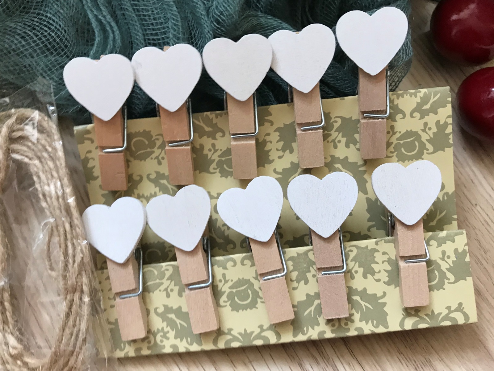 White Heart Clothespin,120pcs Wooden Paper Clips,Small Wedding Favor Decorations