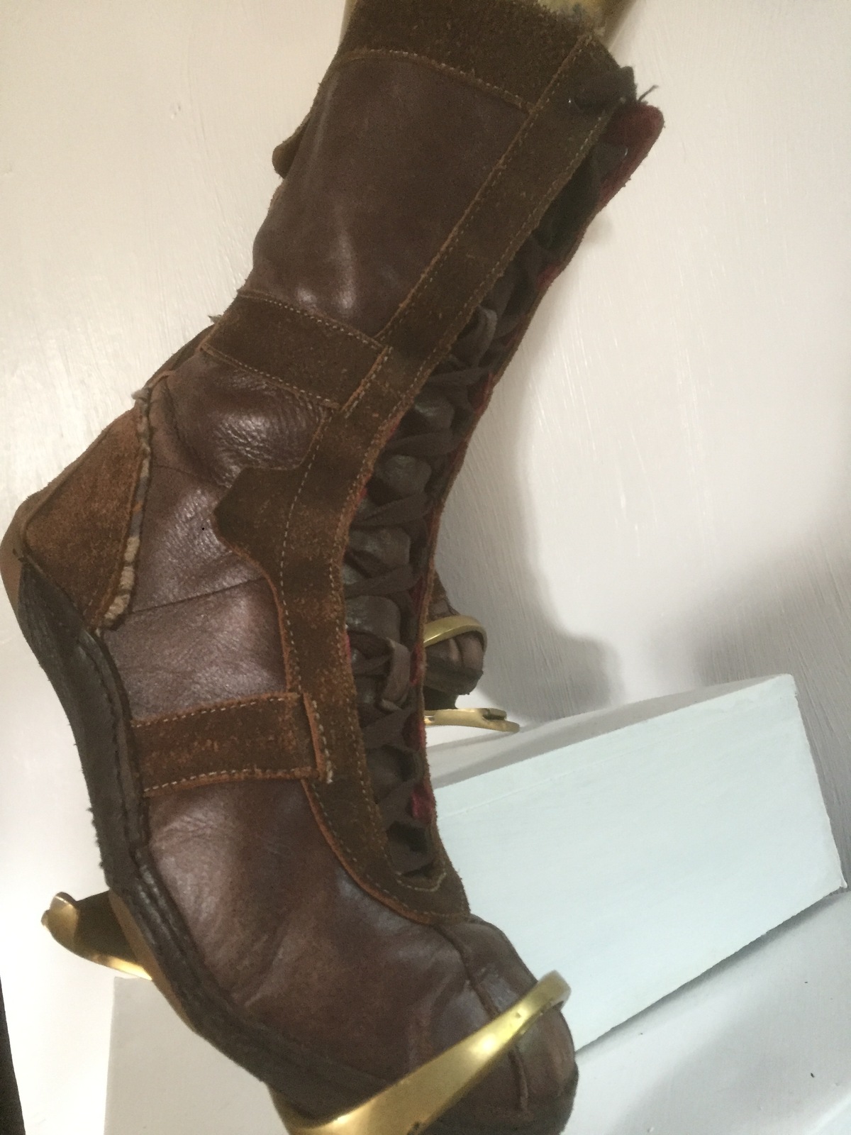 dkny flat boots