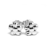 18K WHITE GOLD KIDS EARRINGS, FINELY HAMMERED MINI FLOWER DAISY, 0.3 INCHES - $200.64