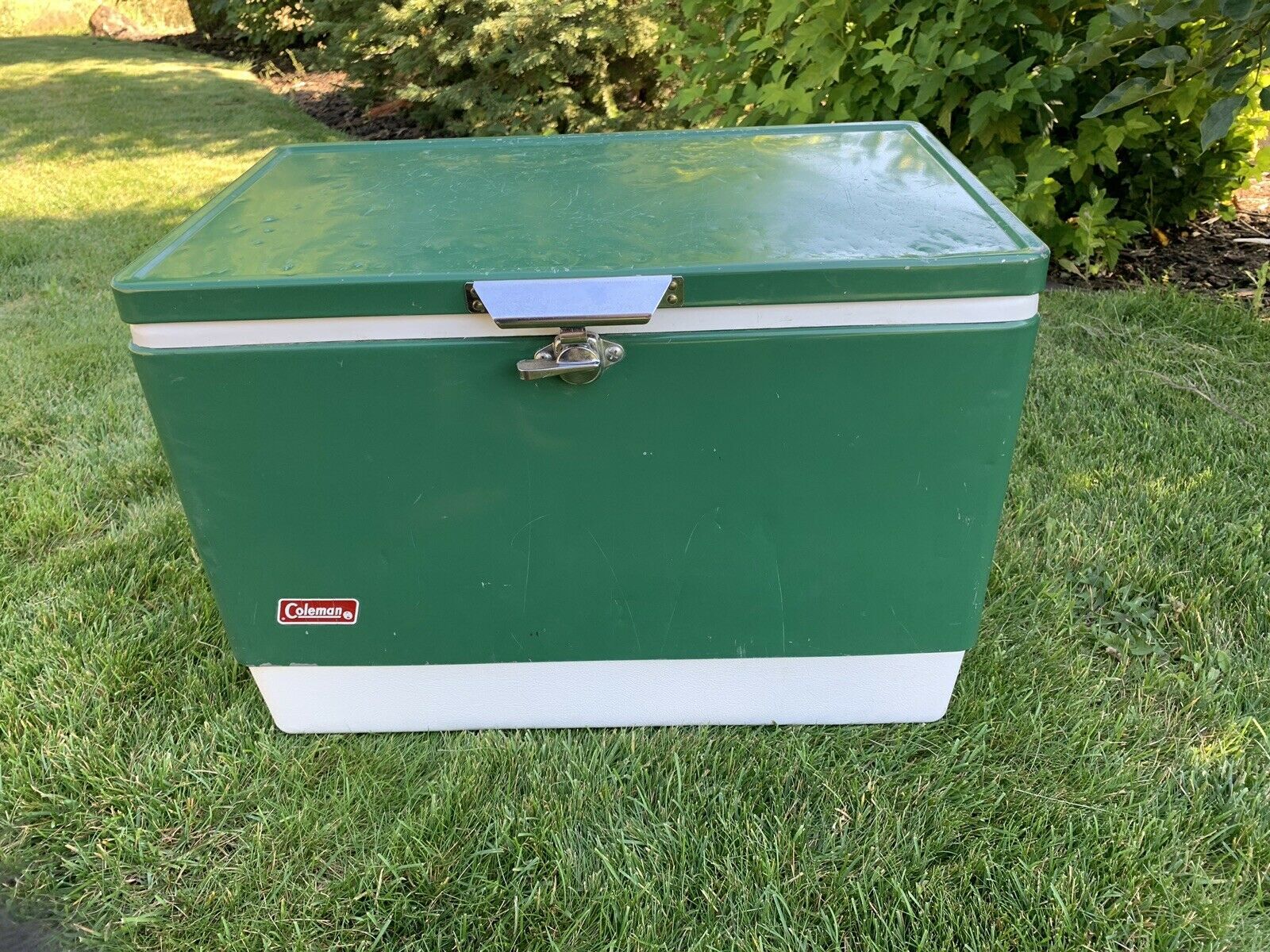 Vintage COLEMAN Green Cooler 1970's Metal Ice Chest 22 1/2" x 131/2" x