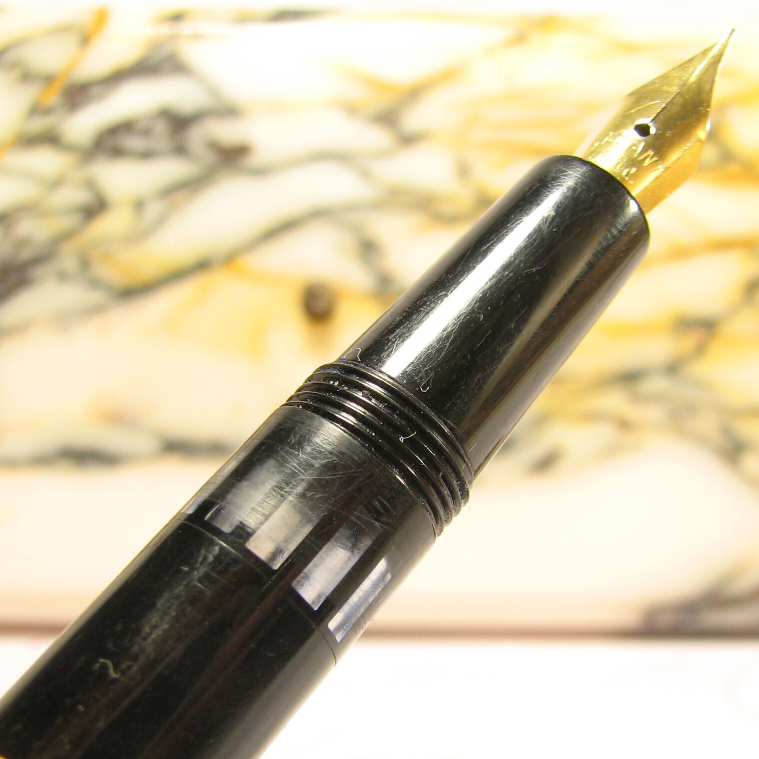 GARANT - VINTAGE German FOUNTAIN PEN - Bakelite Piston Filler - - Pens