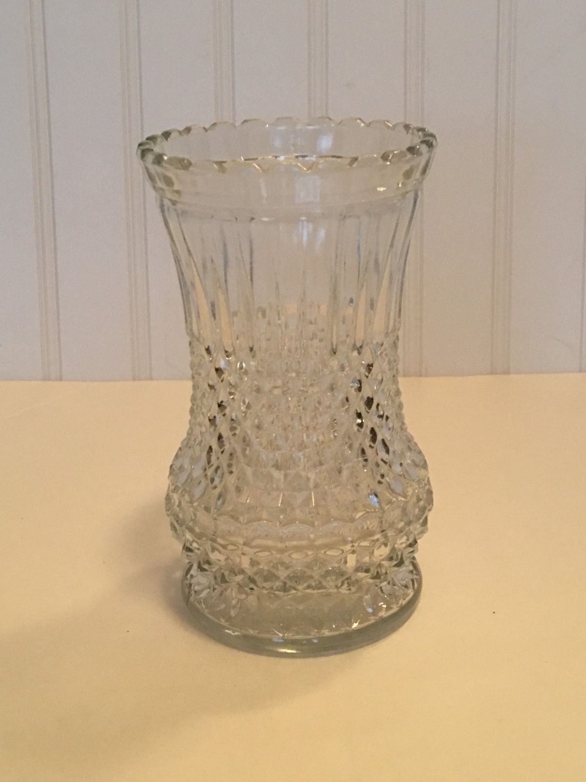 LAMPLIGHT FARMS DIAMOND CUT CLEAR GLASS VASE MADE AUSTRIA Vases