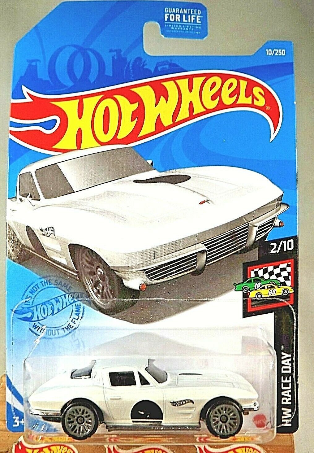 2021 Hot Wheels #10 HW Race Day 2/10 '64 CORVETTE STING RAY White w/Gray Lace Sp