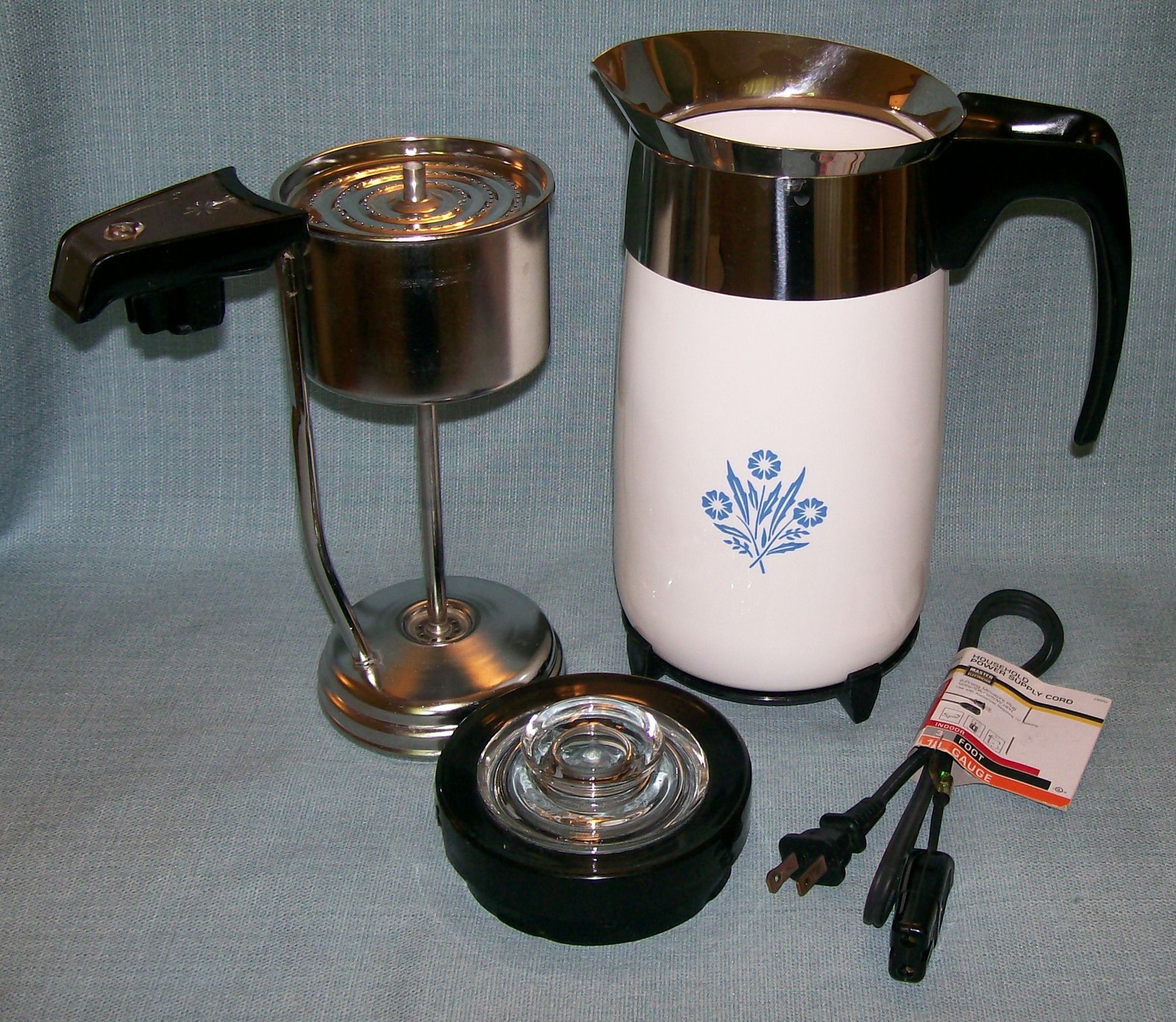 Vtg Corning Ware Blue Cornflower Electric Coffee Pot/Percolator 10 cup 